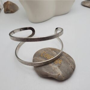 Gladiator sparkle‎ cuff bracelet